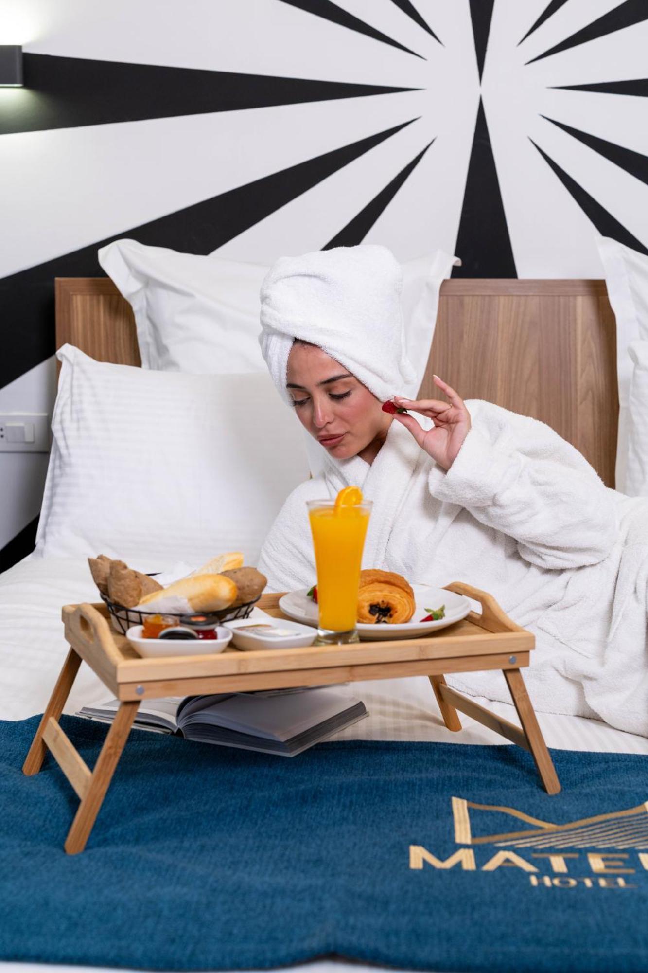 Mateus Hotel & Pool Jounieh Εξωτερικό φωτογραφία